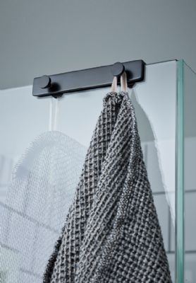 MILLER CLASSIC MATT BLACK SHOWER DOOR & BATH SCREEN FITTING 4-HOOK, 832B MILLER CLASSIC MATT BLACK SHOWER DOOR & BATH SCREEN FITTING 4-HOOK, 832B