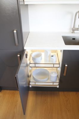 HAFELE 500mm CHROME/WHITE SOFT CLOSING FULL EXTENSION PULL OUT STORAGE BASKET SET, 540.03.705 HAFELE 500mm CHROME/WHITE SOFT CLOSING FULL EXTENSION PULL OUT STORAGE BASKET SET, 540.03.705